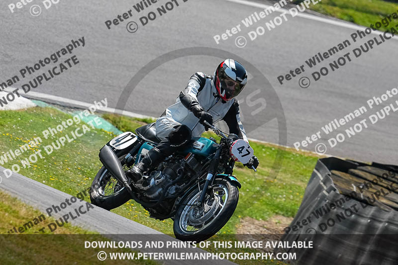 cadwell park;cadwell park photographs;cadwell trackday photographs;enduro digital images;event digital images;eventdigitalimages;peter wileman photography;racing digital images;trackday digital images;trackday photos
